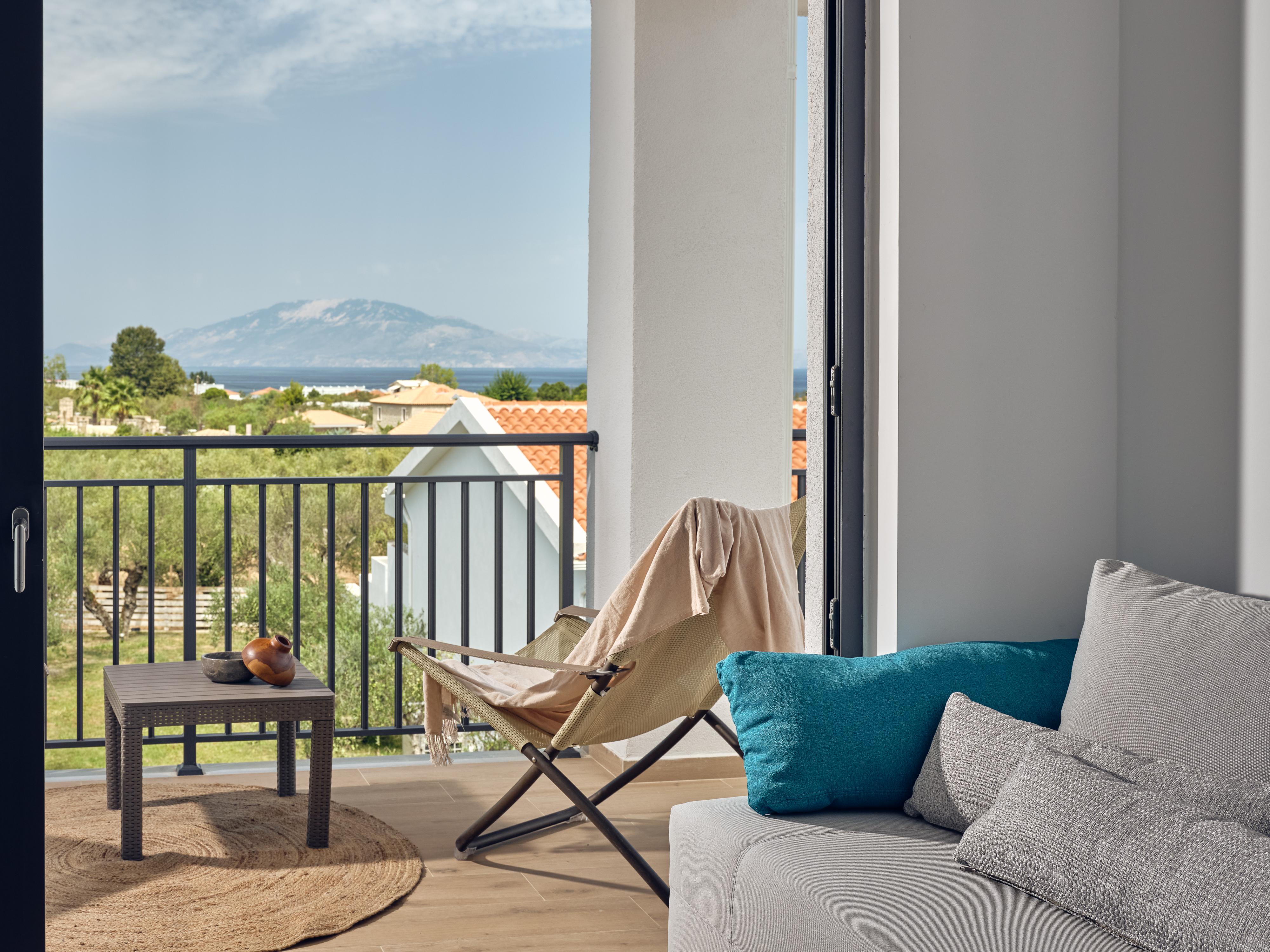 Cavo Orient Beach Hotel & Suites Drosia  Екстериор снимка