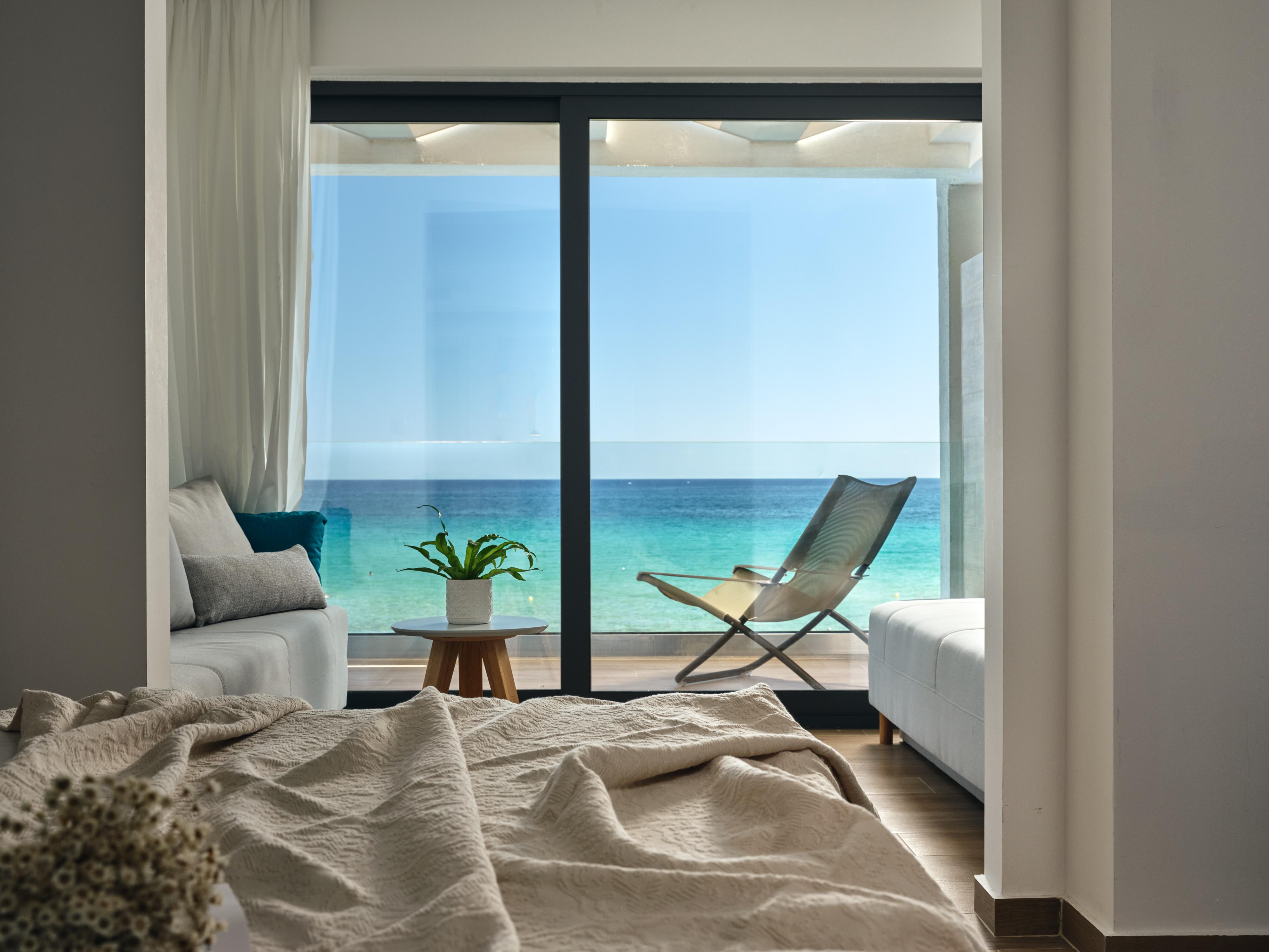 Cavo Orient Beach Hotel & Suites Drosia  Екстериор снимка
