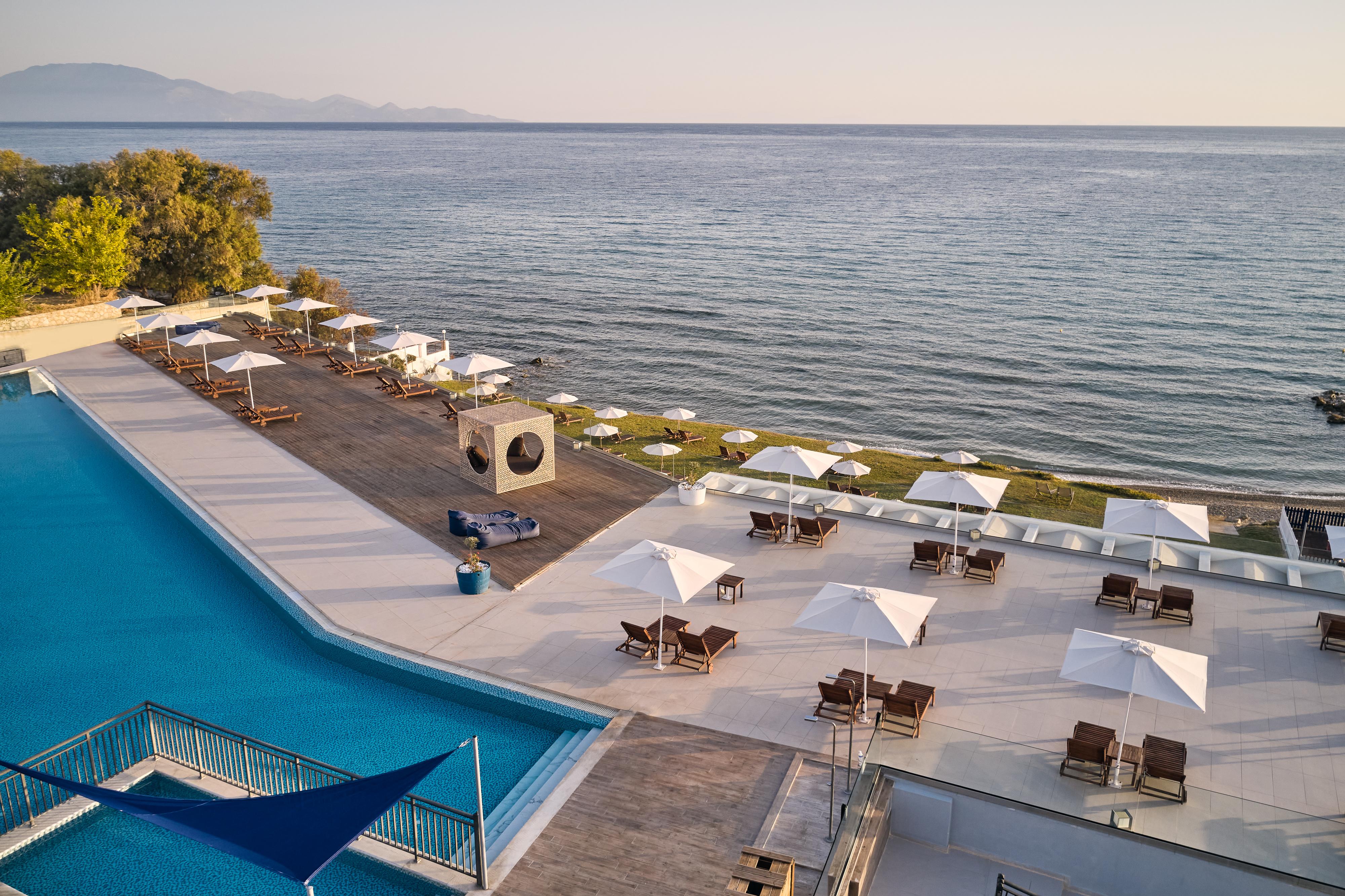 Cavo Orient Beach Hotel & Suites Drosia  Екстериор снимка