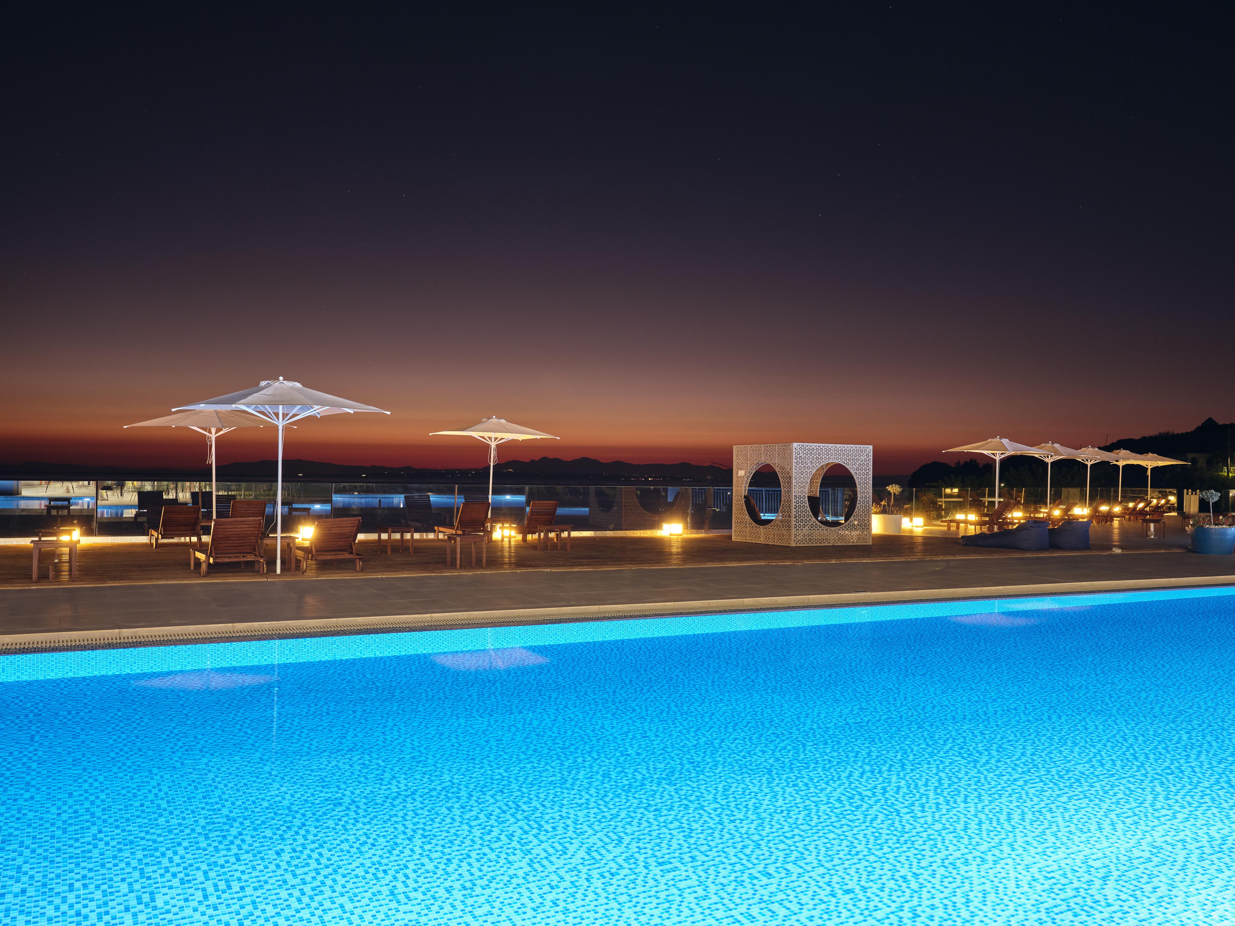 Cavo Orient Beach Hotel & Suites Drosia  Екстериор снимка